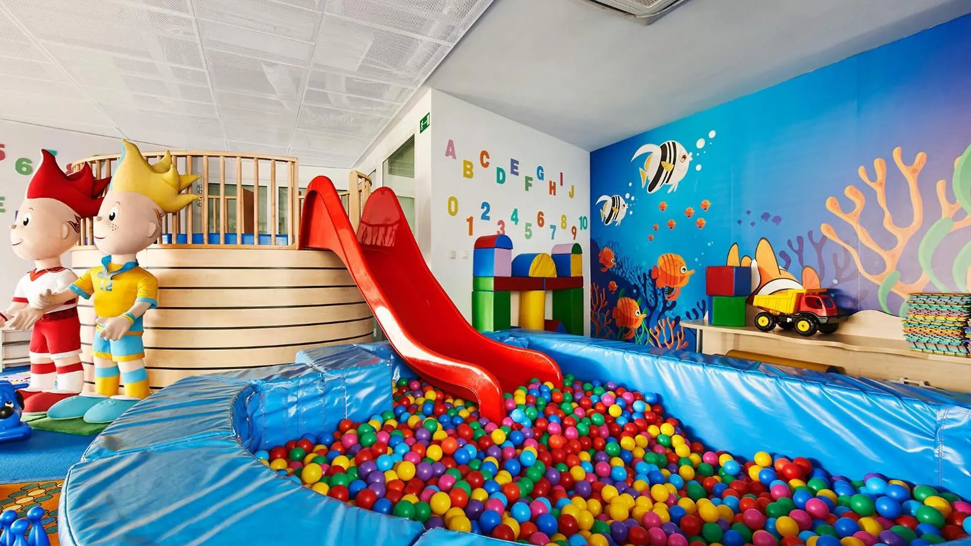 Vacationclub - Marine Hotel Apartament 426 Kołobrzeg